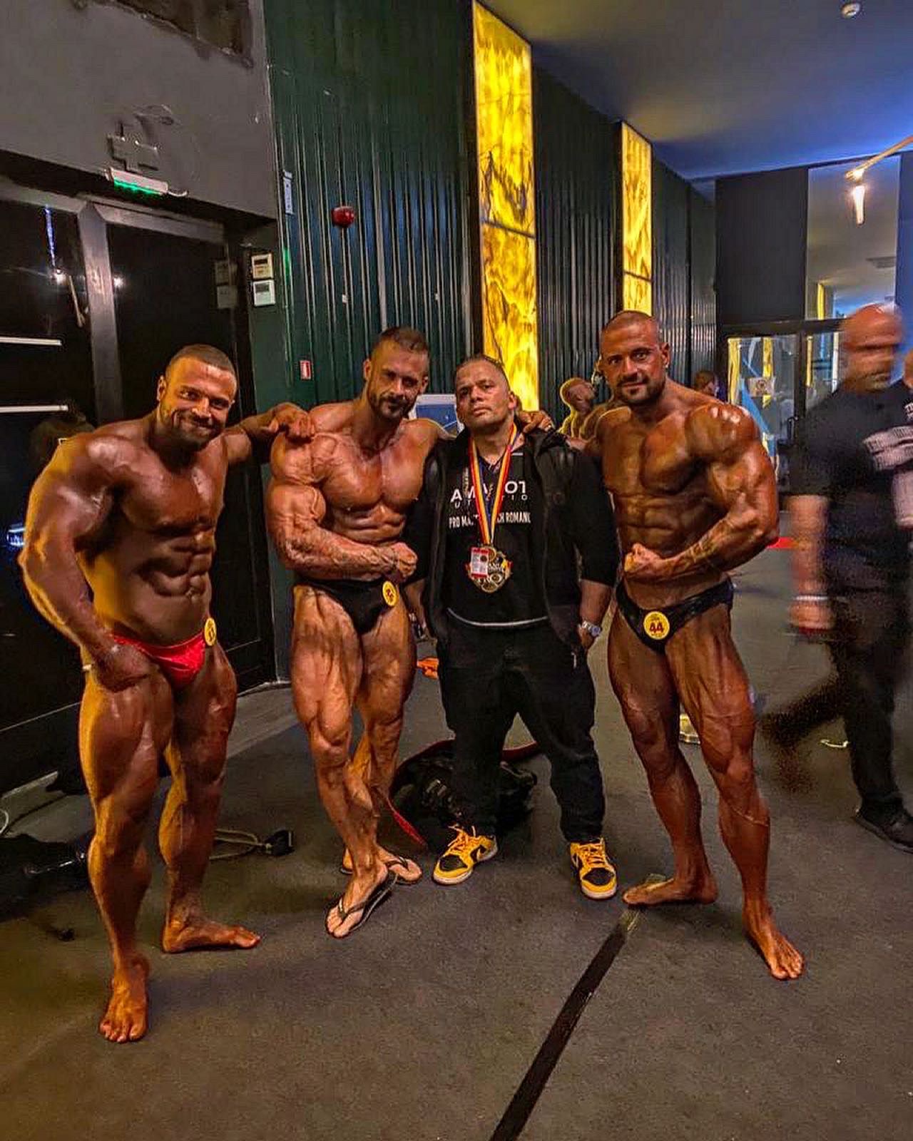 240a5c66-3cc3-4217-86f8-27d2cdd6675e